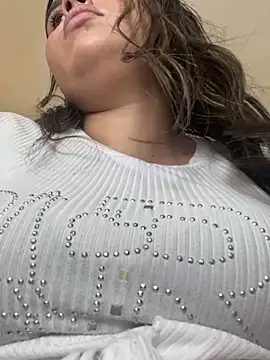 Snapshot of Lia_sexx chatting on 02-27-25, 06:09 Lia sexx online show from 02-27-25, 06:09