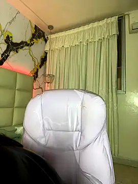 Snapshot of Lia_sexx chatting on 09-10-25, 12:10 Lia sexx online show from 09-10-25, 12:10