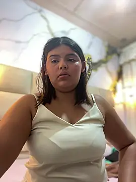 Lia sexx online show from 06-18-26, 12:20