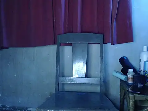 Snapshot of Latinopervs chatting on 11-02-25, 07:00 Latinopervs online show from 11-02-25, 07:00