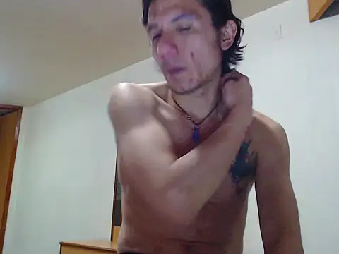 Snapshot of Latinopervs chatting on 02-19-26, 03:13 Latinopervs online show from 02-19-26, 03:13