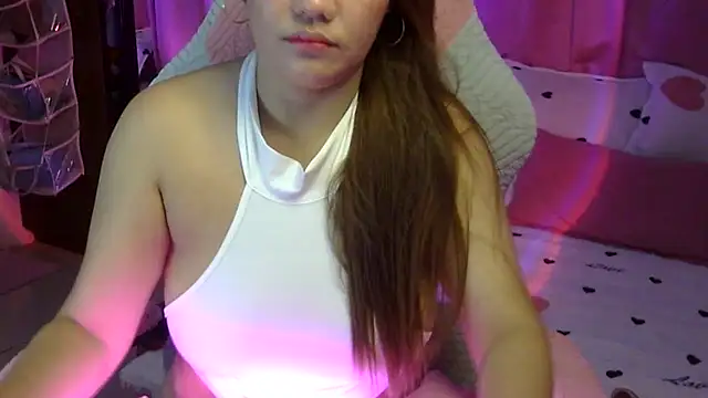 Snapshot of yourbabe_Brielle chatting on 02-12-26, 10:27 yourbabe Brielle online show from 02-12-26, 10:27