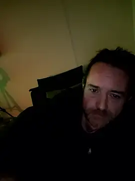 Snapshot of niceone888 chatting on 01-08-26, 02:47 niceone888 online show from 01-08-26, 02:47