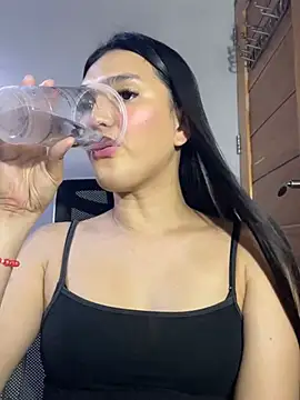 WONDERWOMAN2023 online show from 01-23-25, 12:41