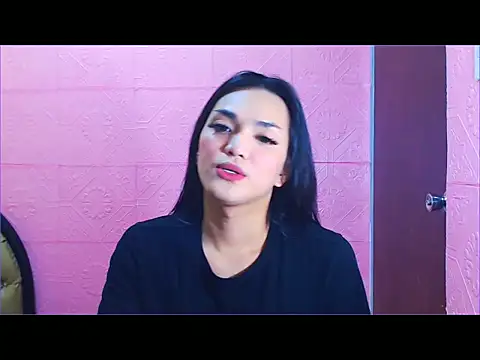 WONDERWOMAN2023 online show from 10-10-25, 01:04