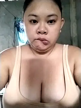 curvee Kyra online show from 02-24-26, 11:47