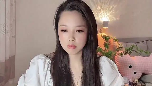 Snapshot of kk_lele chatting on 05-11-26, 04:04 kk lele online show from 05-11-26, 04:04