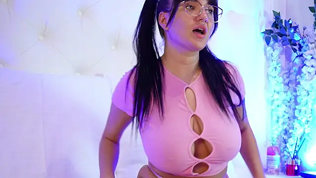 NadiaKeyss online show from 06-30-26, 07:26