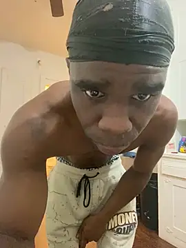 Snapshot of Bigdickbandit205 chatting on 12-15-24, 09:20 Bigdickbandit205 online show from 12-15-24, 09:20