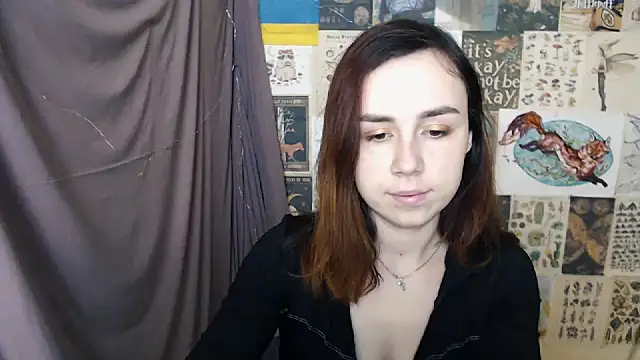 Snapshot of VeryVeryVeryShy_ chatting on 12-19-24, 06:45 VeryVeryVeryShy online show from 12-19-24, 06:45