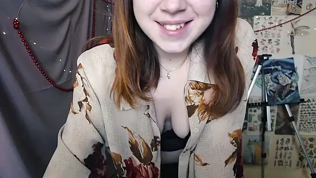 Snapshot of VeryVeryVeryShy_ chatting on 12-29-24, 12:45 VeryVeryVeryShy online show from 12-29-24, 12:45