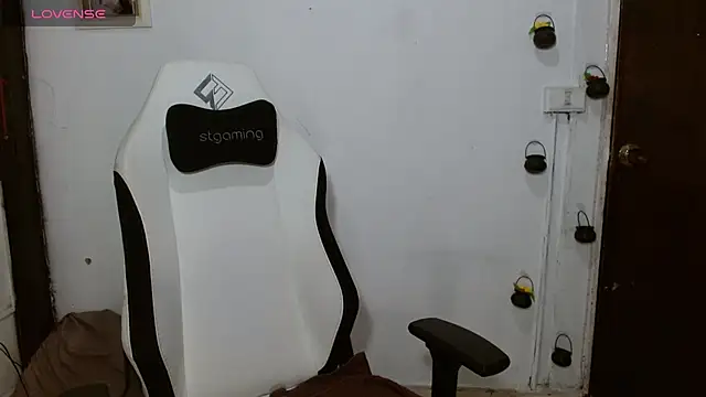 bety-cum2 online show from 06-19-26, 10:24