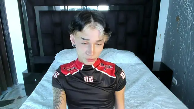 AndyWiilliams online show from 12-05-24, 09:17