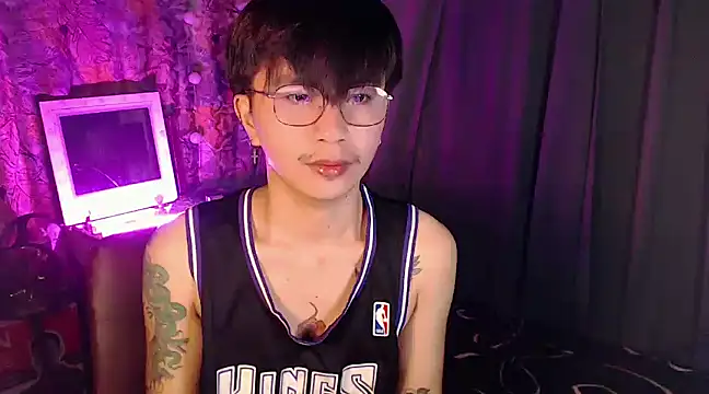 Sexy Handsome Drex online show from 12-10-24, 09:55