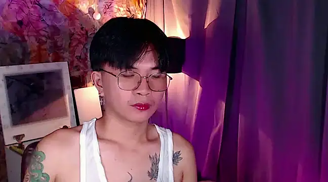 Sexy Handsome Drex online show from 01-05-25, 11:04
