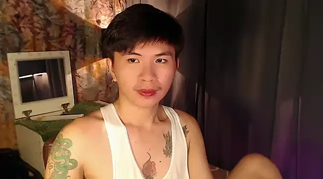 Sexy Handsome Drex online show from 02-19-25, 08:01