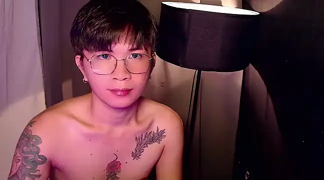 Sexy Handsome Drex online show from 03-04-25, 11:40