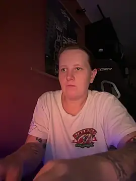 wetgerman 2 online show from 10-17-25, 08:11