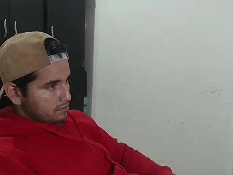 kylian 07 online show from 11-18-25, 01:22