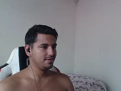 kylian 07 online show from 03-04-26, 05:08