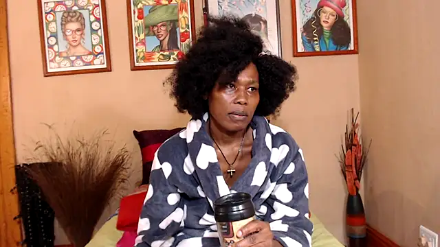 Snapshot of ebonyassbest4u chatting on 02-19-25, 02:23 ebonyassbest4u online show from 02-19-25, 02:23