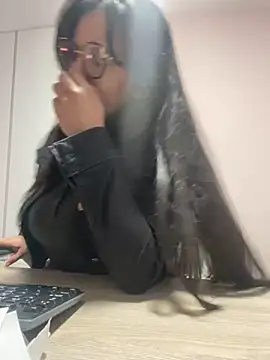 SWEETLILY18 online show from 12-21-24, 11:01