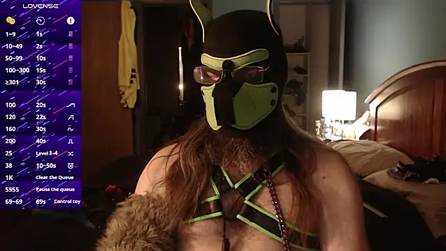 Snapshot of kinkywolf429 chatting on 10-27-25, 03:10 kinkywolf429 online show from 10-27-25, 03:10