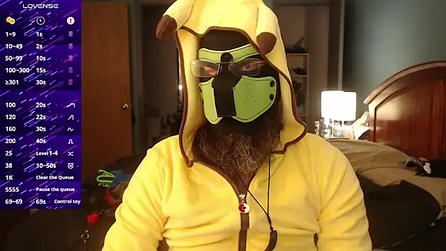 Snapshot of kinkywolf429 chatting on 10-31-25, 06:09 kinkywolf429 online show from 10-31-25, 06:09