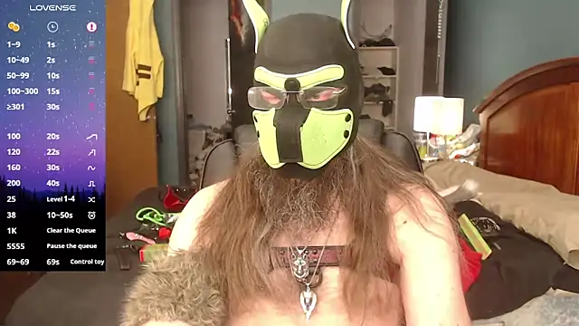 kinkywolf429 online show from 04-28-26, 08:58