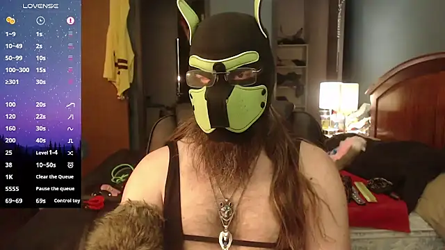 kinkywolf429 online show from 05-04-26, 03:52