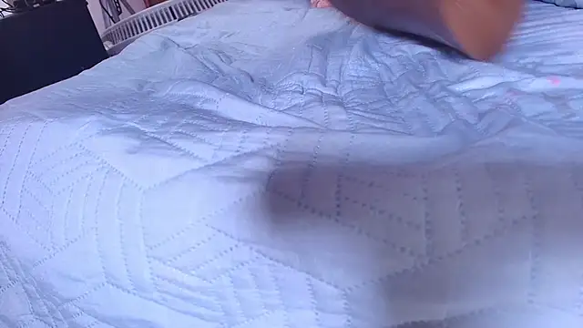 leon gaby online show from 02-06-25, 01:16