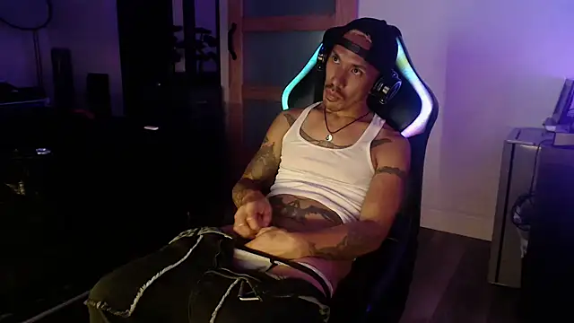 inc25cbxh online show from 10-18-25, 08:15