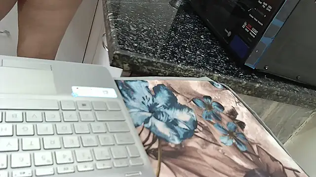 Snapshot of Zoya_Varma004 chatting on 03-08-25, 04:56 Zoya Varma004 online show from 03-08-25, 04:56