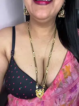 Snapshot of Zoya_Varma004 chatting on 02-23-26, 10:45 Zoya Varma004 online show from 02-23-26, 10:45