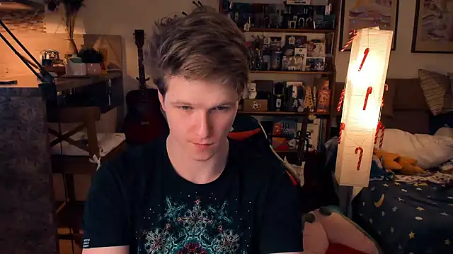 Snapshot of Breston_Sweet chatting on 12-04-24, 09:24 Breston Sweet online show from 12-04-24, 09:24