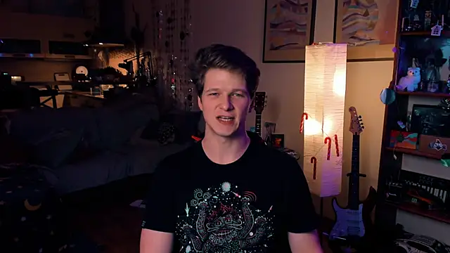 Snapshot of Breston_Sweet chatting on 12-20-24, 10:00 Breston Sweet online show from 12-20-24, 10:00