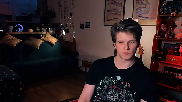 Snapshot of Breston_Sweet chatting on 12-21-24, 10:30 Breston Sweet online show from 12-21-24, 10:30