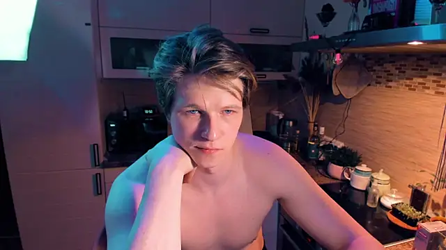 Snapshot of Breston_Sweet chatting on 02-07-25, 11:03 Breston Sweet online show from 02-07-25, 11:03