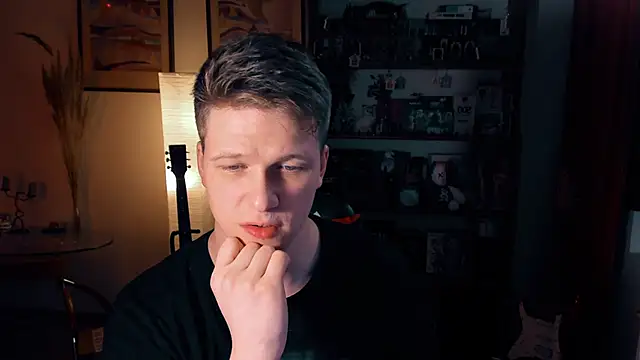 Snapshot of Breston_Sweet chatting on 02-12-25, 07:45 Breston Sweet online show from 02-12-25, 07:45