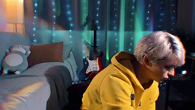 Breston Sweet online show from 12-14-25, 08:20