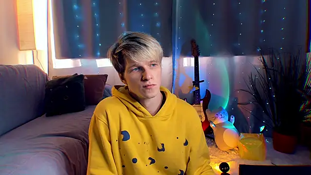 Breston Sweet online show from 03-24-26, 02:44