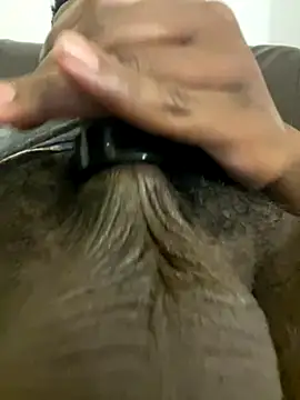 Snapshot of Medo2020r chatting on 09-29-25, 08:24 Medo2020r online show from 09-29-25, 08:24