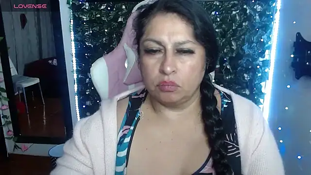 Keyla01  online show from 02-15-25, 09:38