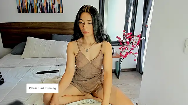 Ginebraa Saenz online show from 10-03-25, 02:14