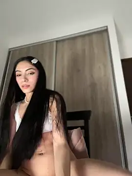 martiiaciar online show from 10-18-25, 11:27