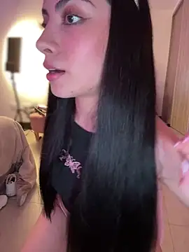 Snapshot of martiiaciar chatting on 12-04-25, 02:10 martiiaciar online show from 12-04-25, 02:10