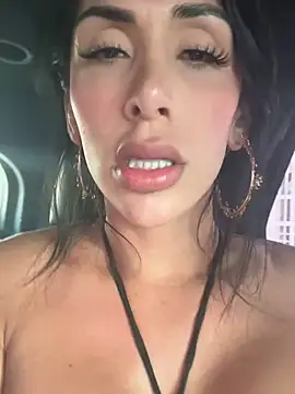 Snapshot of morganaramirez chatting on 01-04-25, 02:46 morganaramirez online show from 01-04-25, 02:46