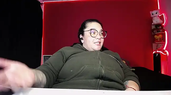 lulubigtitts1 online show from 12-11-24, 04:07