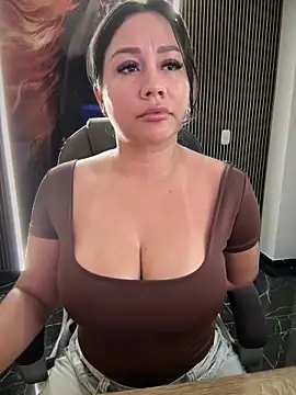 Snapshot of ValeryGrey chatting on 02-11-26, 08:47 ValeryGrey online show from 02-11-26, 08:47