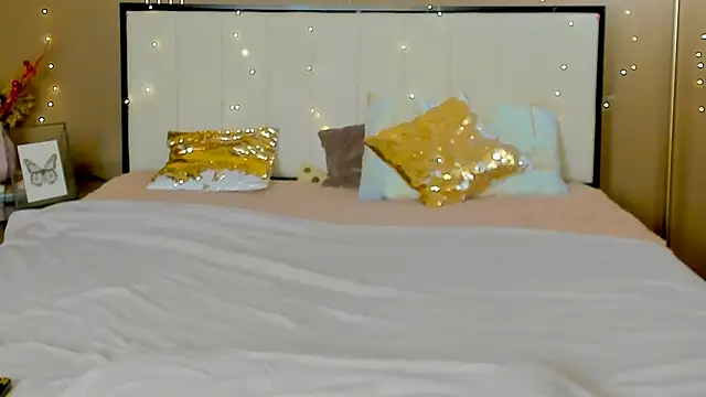 mailymilf online show from 03-15-26, 03:51